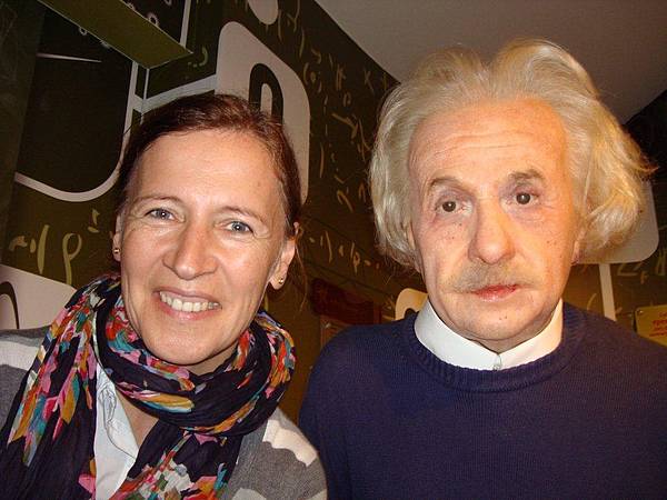 und mit Albert Einstein... im Tussaud-Museum